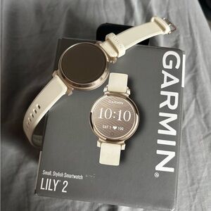 Garmin Lily 2 Cream Smartwatch